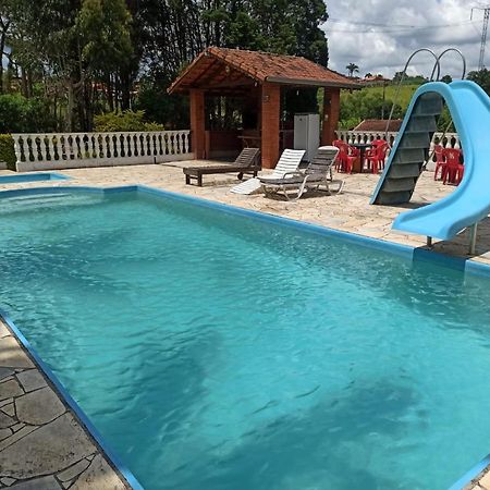 Chacara Em Ibiuna Sao Roque A 70Km De Sp Com Piscina E Wi-Fi Villa Luaran gambar